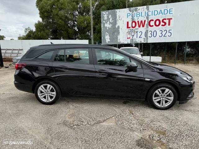 Opel Astra Caravan - 6