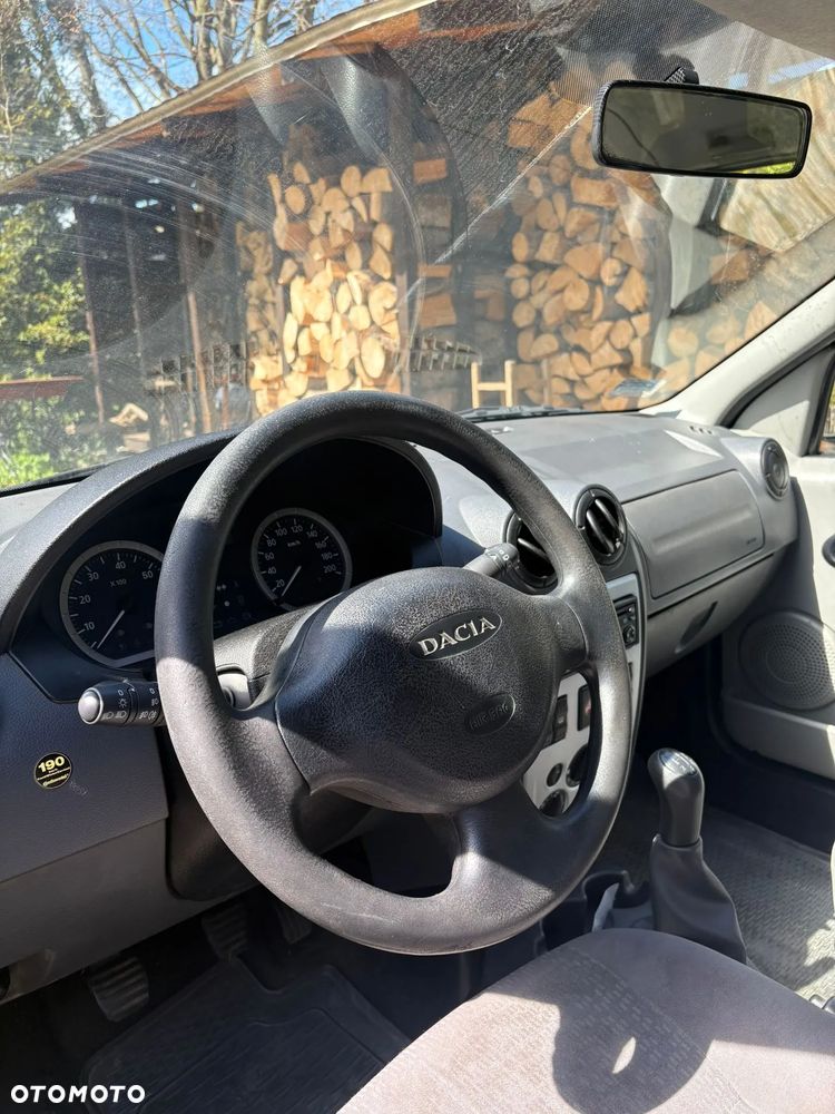 Dacia Logan - 8
