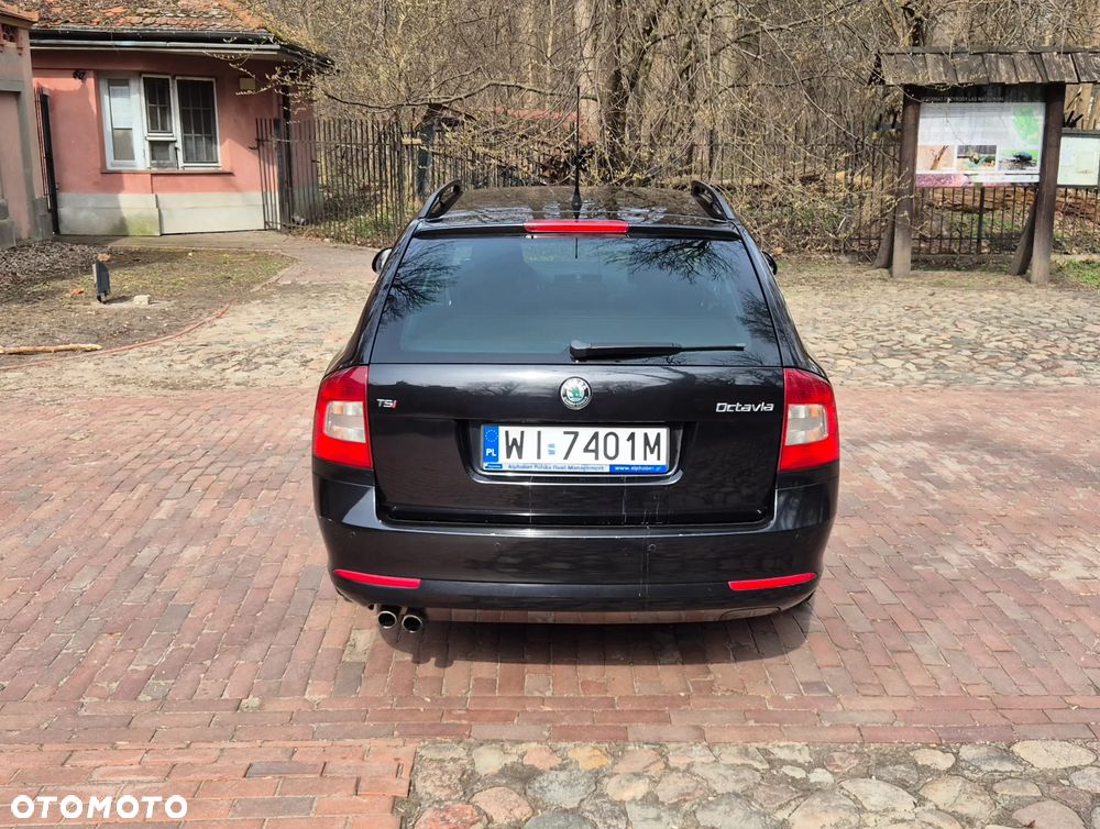 Skoda Octavia 1.8 TSI Elegance DSG - 8