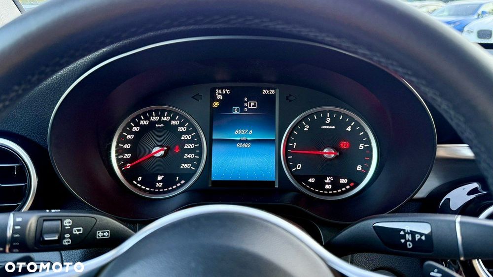 Mercedes-Benz GLC 300 d 4Matic 9G-TRONIC - 21