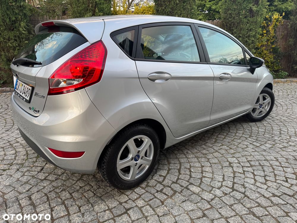 Ford Fiesta 1.25 Champions Edition - 11