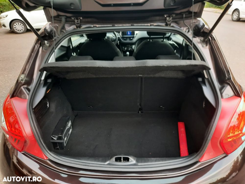 Peugeot 208 PureTech 82 Start & Stop Tech Edition - 9