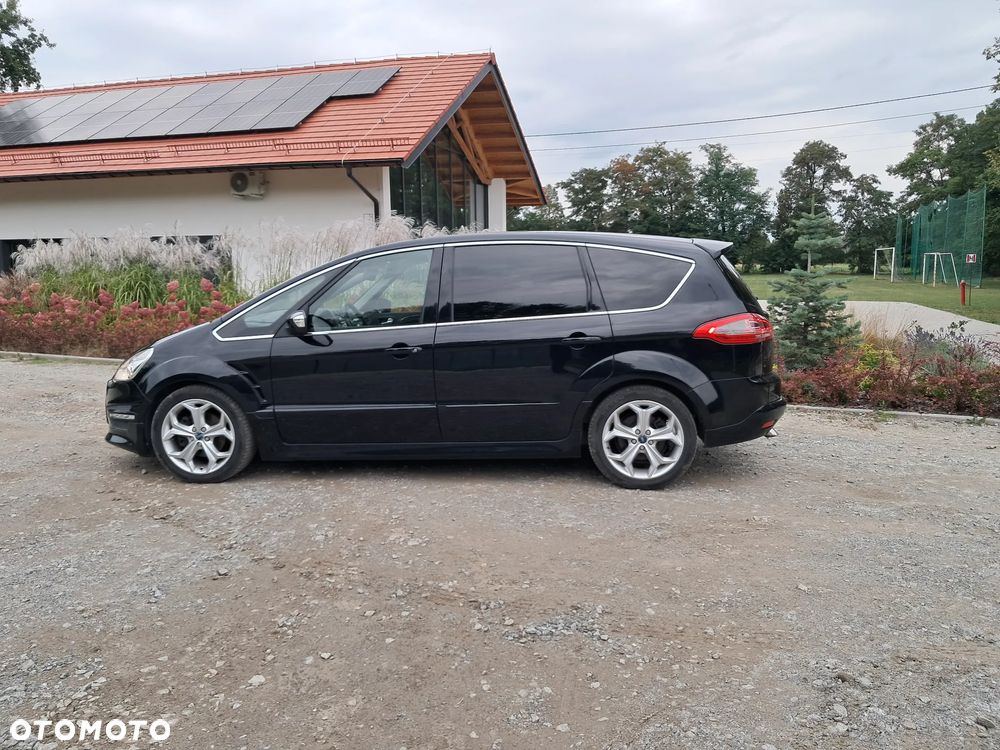 Ford S-Max - 10