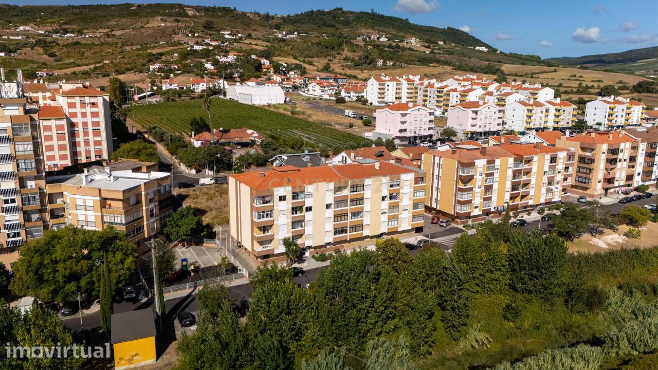 Apartamento T2 no centro de Arruda dos Vinhos