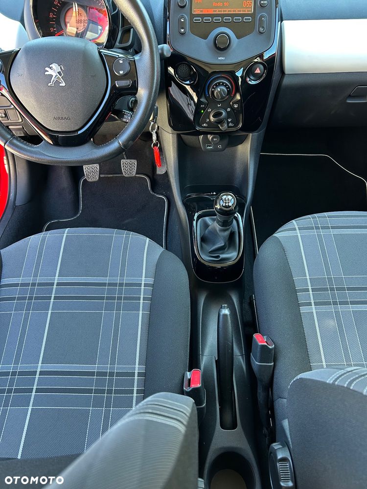 Peugeot 108 - 10