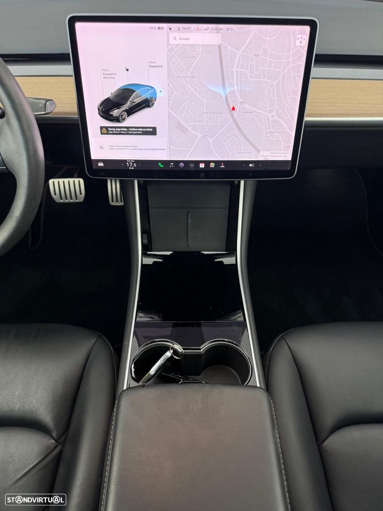 Tesla Model 3 Performance Dual Motor AWD - 14