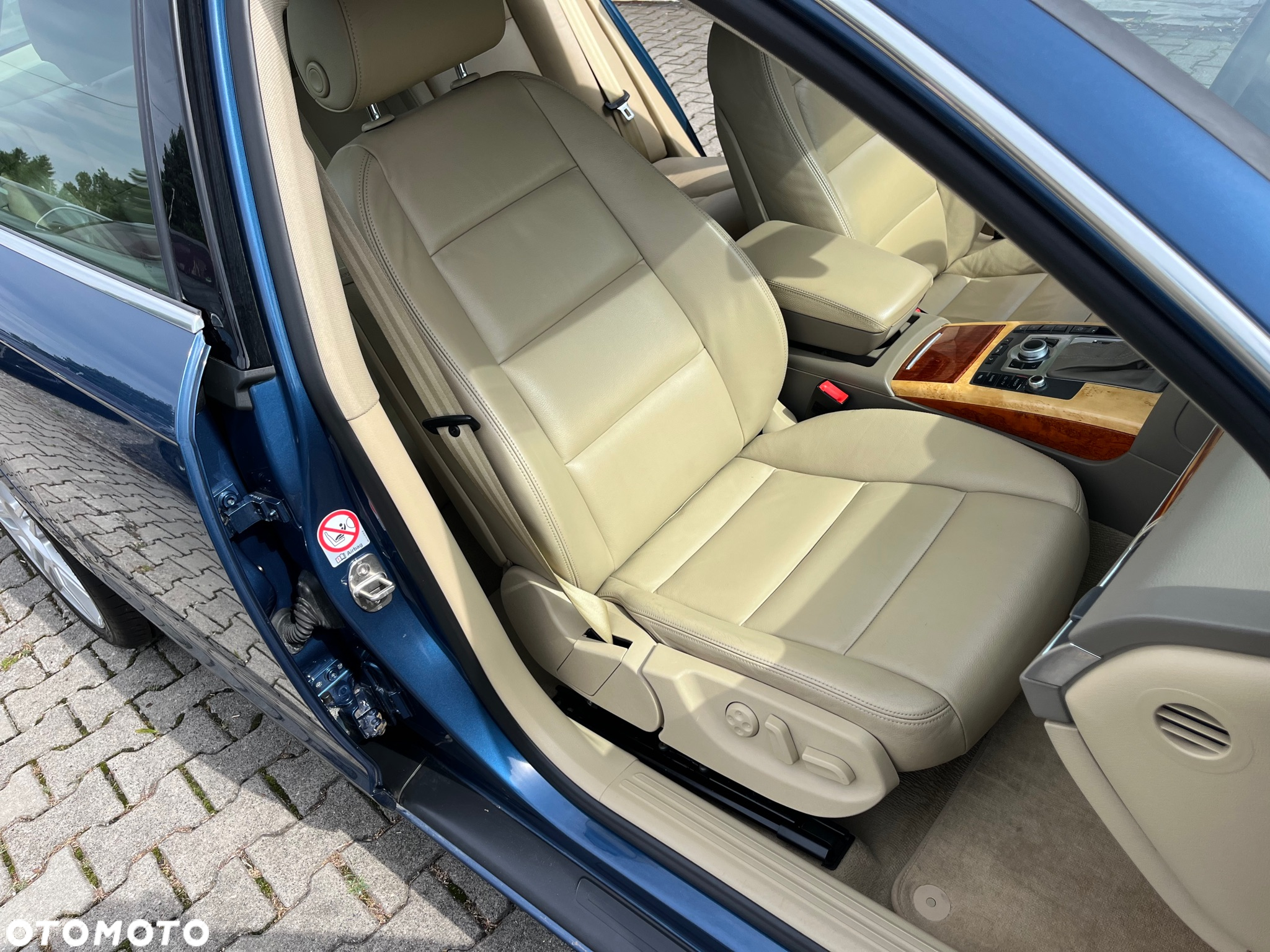 Audi A6 2.4 Multitronic - 14