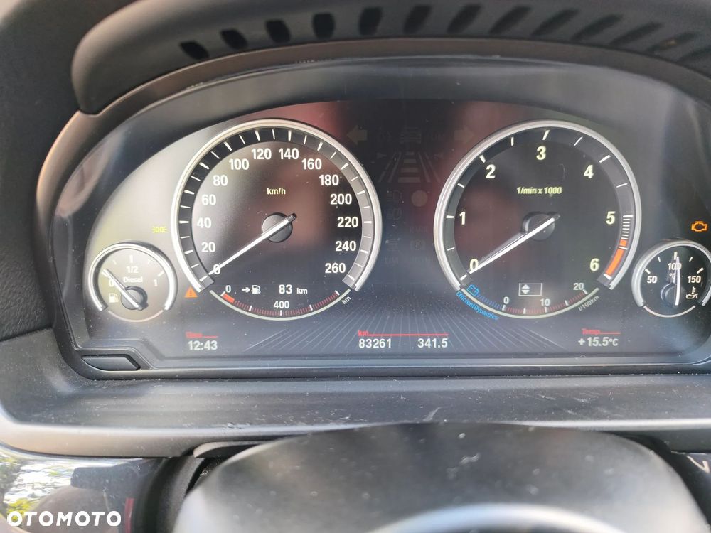 BMW Seria 5 520d - 12