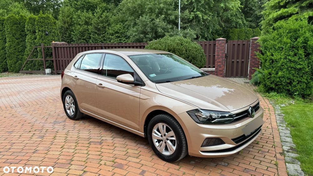 Volkswagen Polo 1.0 TSI Comfortline - 1