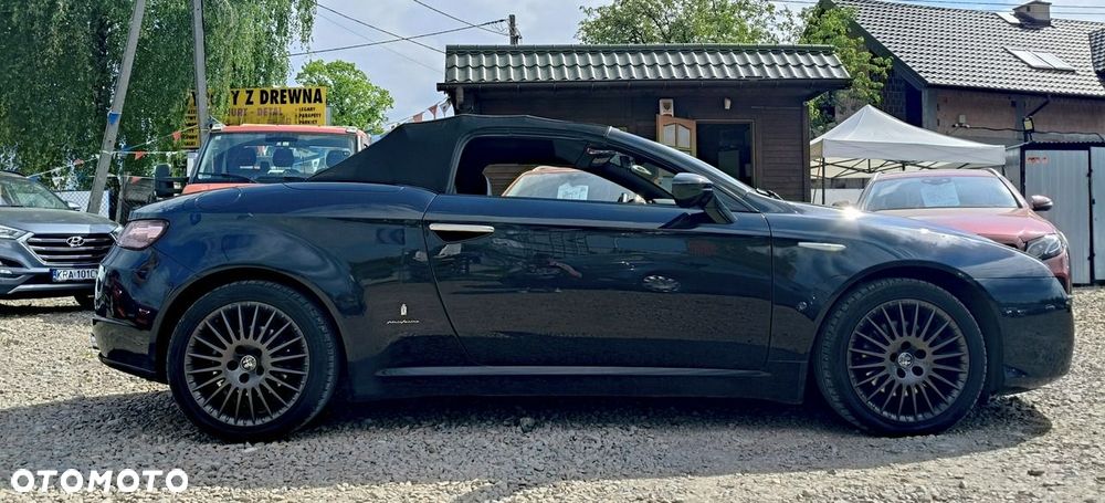 Alfa Romeo Spider 2.2 JTS 16V Exclusive - 11