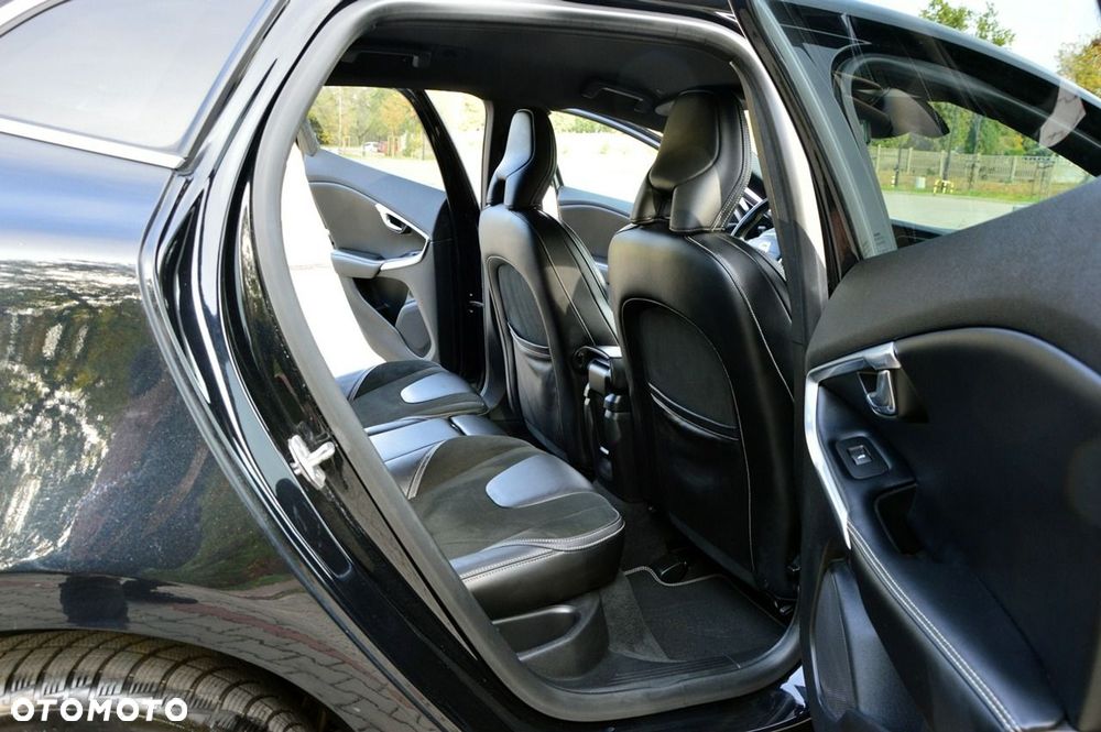 Volvo V40 D4 RDesign - 23