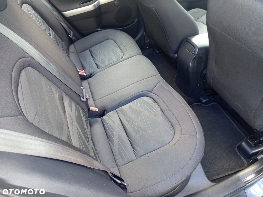 Kia Ceed 1.6 Crdi Comfort + - 4
