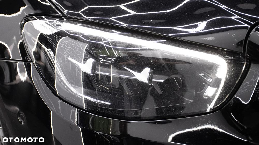 Mercedes-Benz Klasa E 220 d mHEV 4-Matic Avantgarde 9G-Tronic - 11