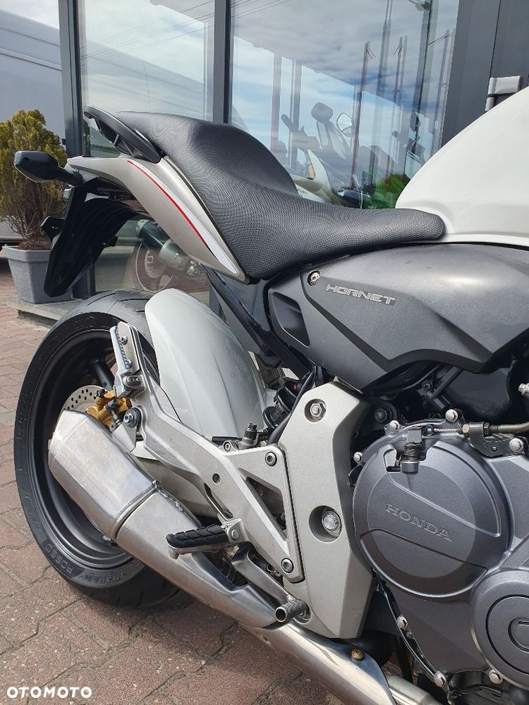 Honda Hornet - 19