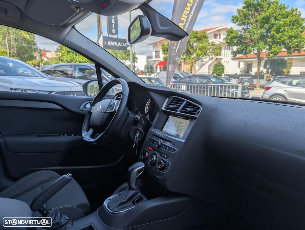 Citroën C4 1.6 BlueHDi Feel EAT6 - 14