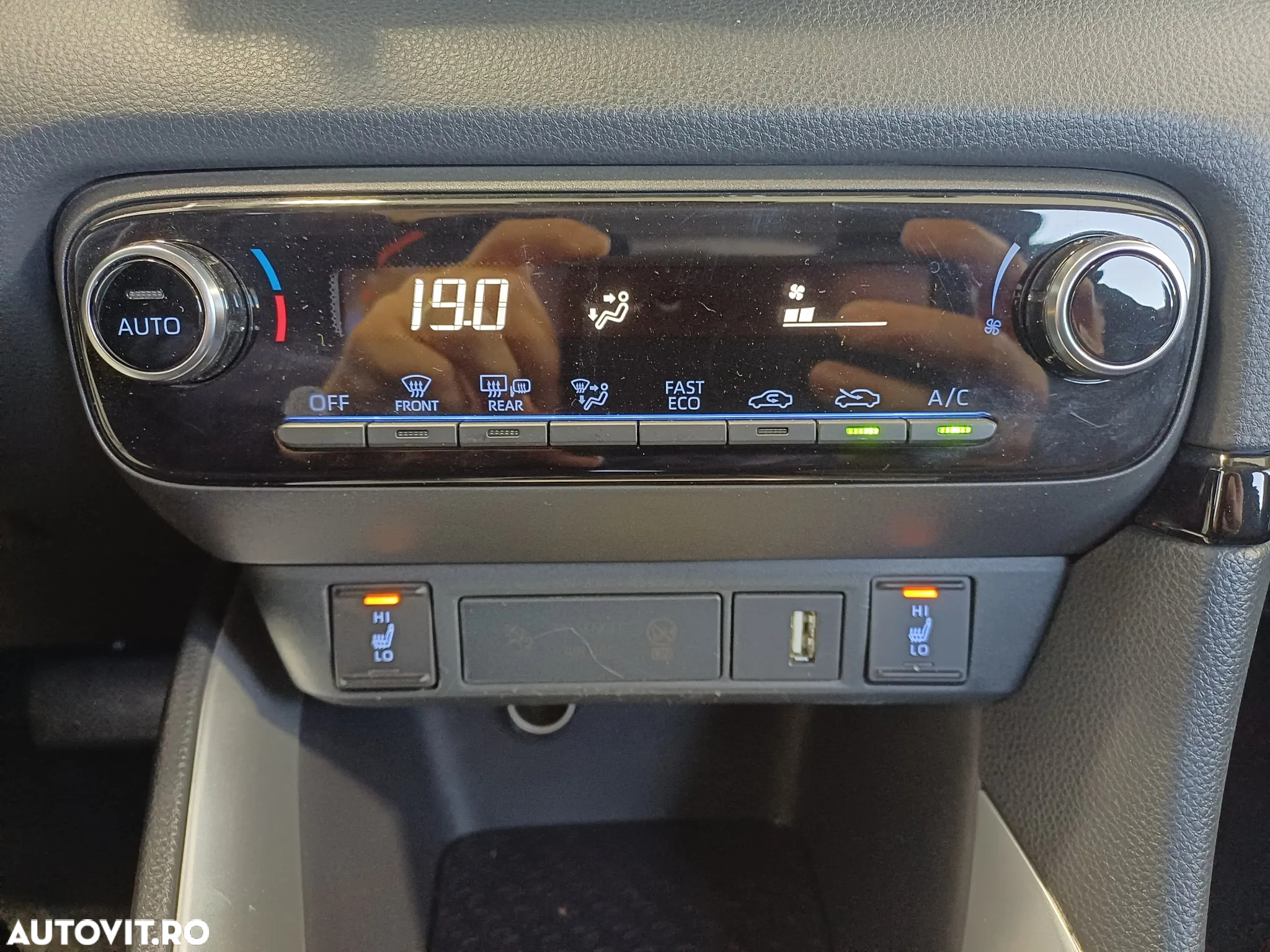 Toyota Yaris - 18