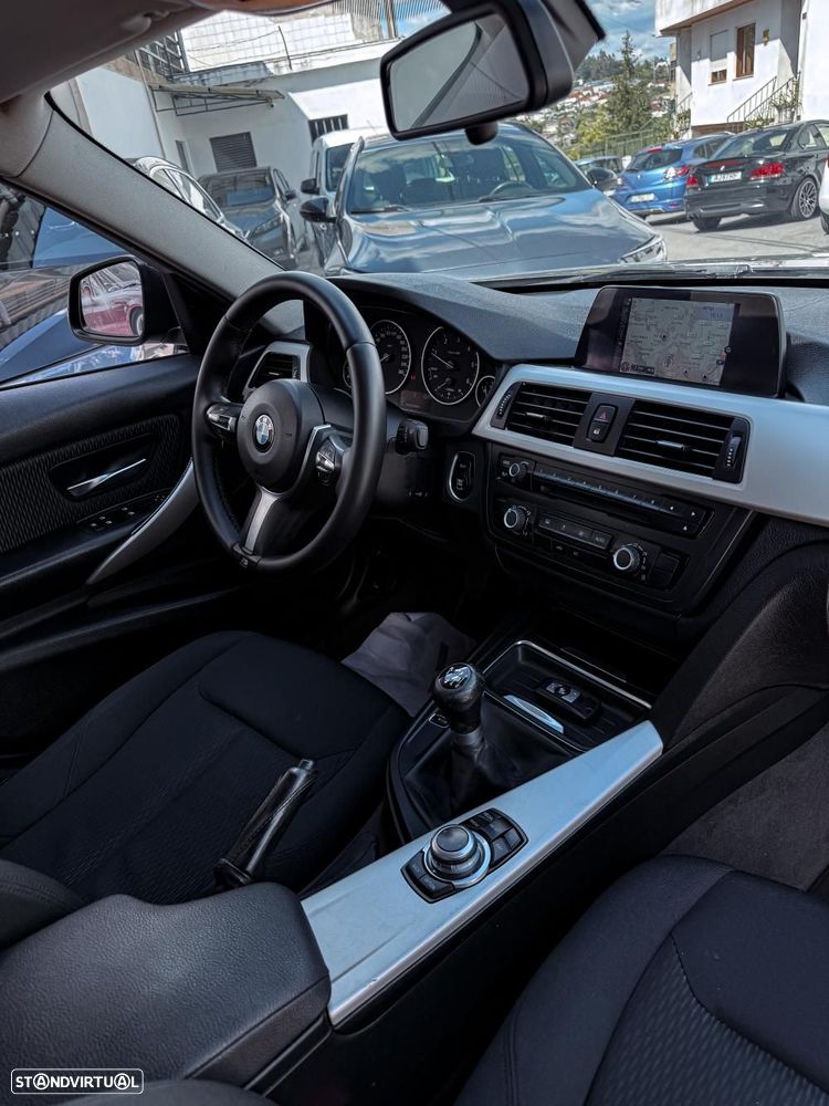 BMW 320 d Line Sport - 5