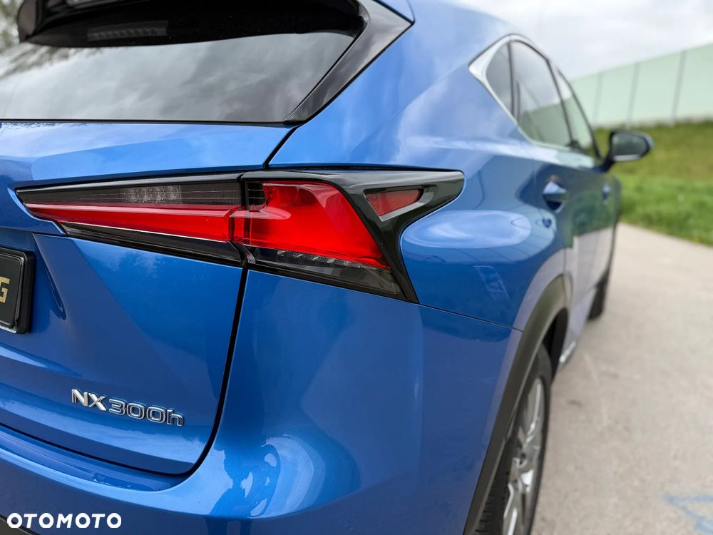 Lexus NX 300h Elegance AWD - 14