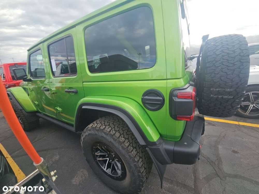 Jeep Wrangler - 2