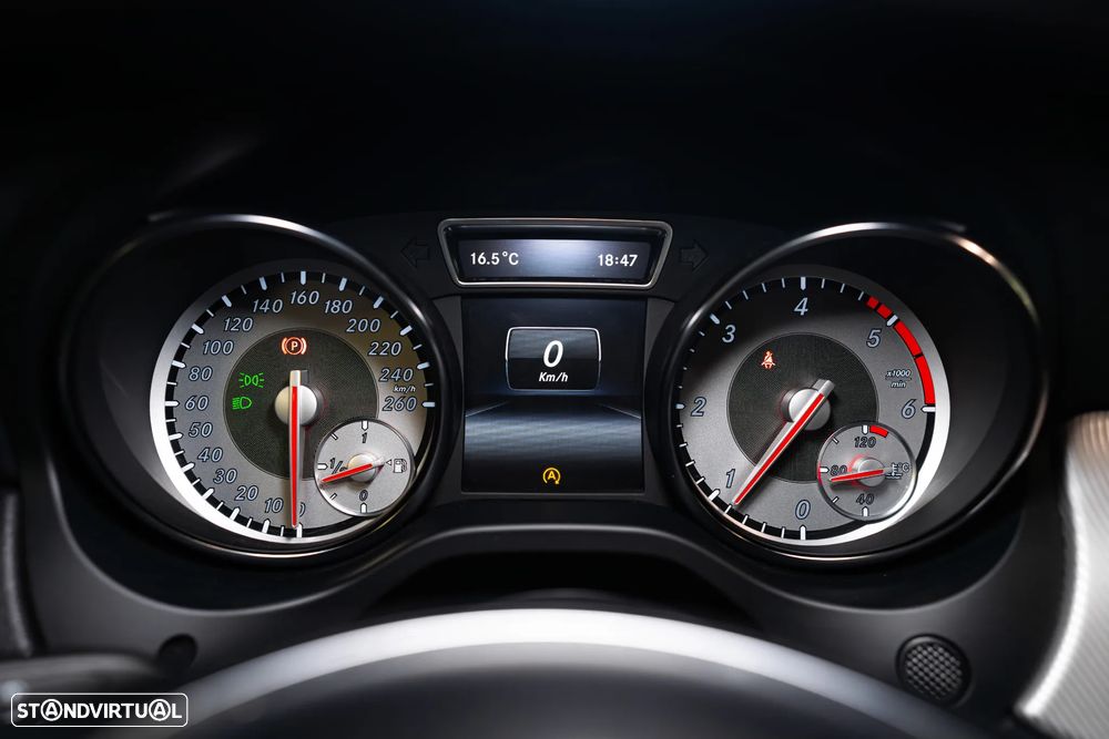 Mercedes-Benz CLA 200 d Shooting Brake Urban - 18