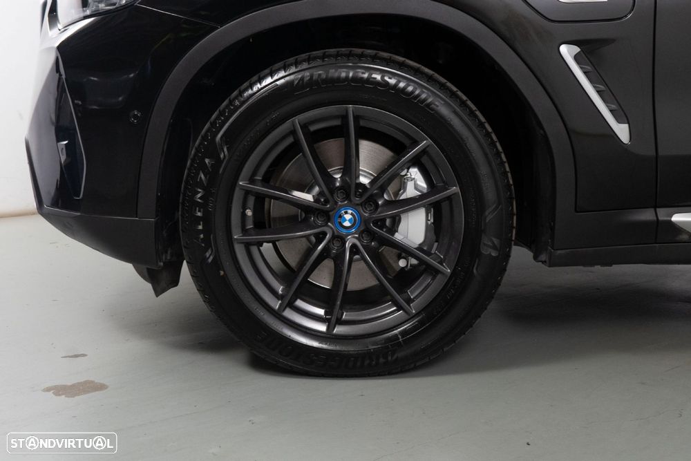BMW X3 30 e xDrive Line Luxury - 13