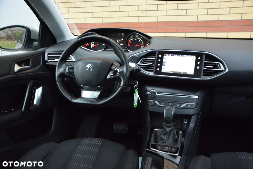 Peugeot 308 BlueHDi FAP 120 EAT6 Stop&Start Allure - 7