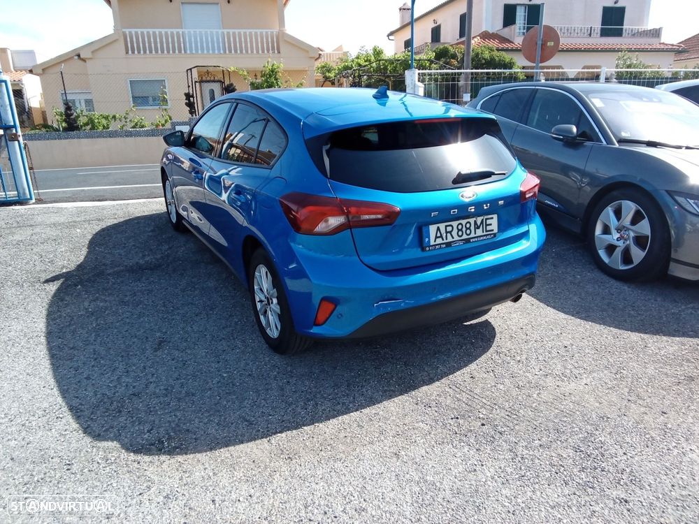 Ford Focus 1.5 TDCi ECOBlue Connected Aut. — fotografia 8