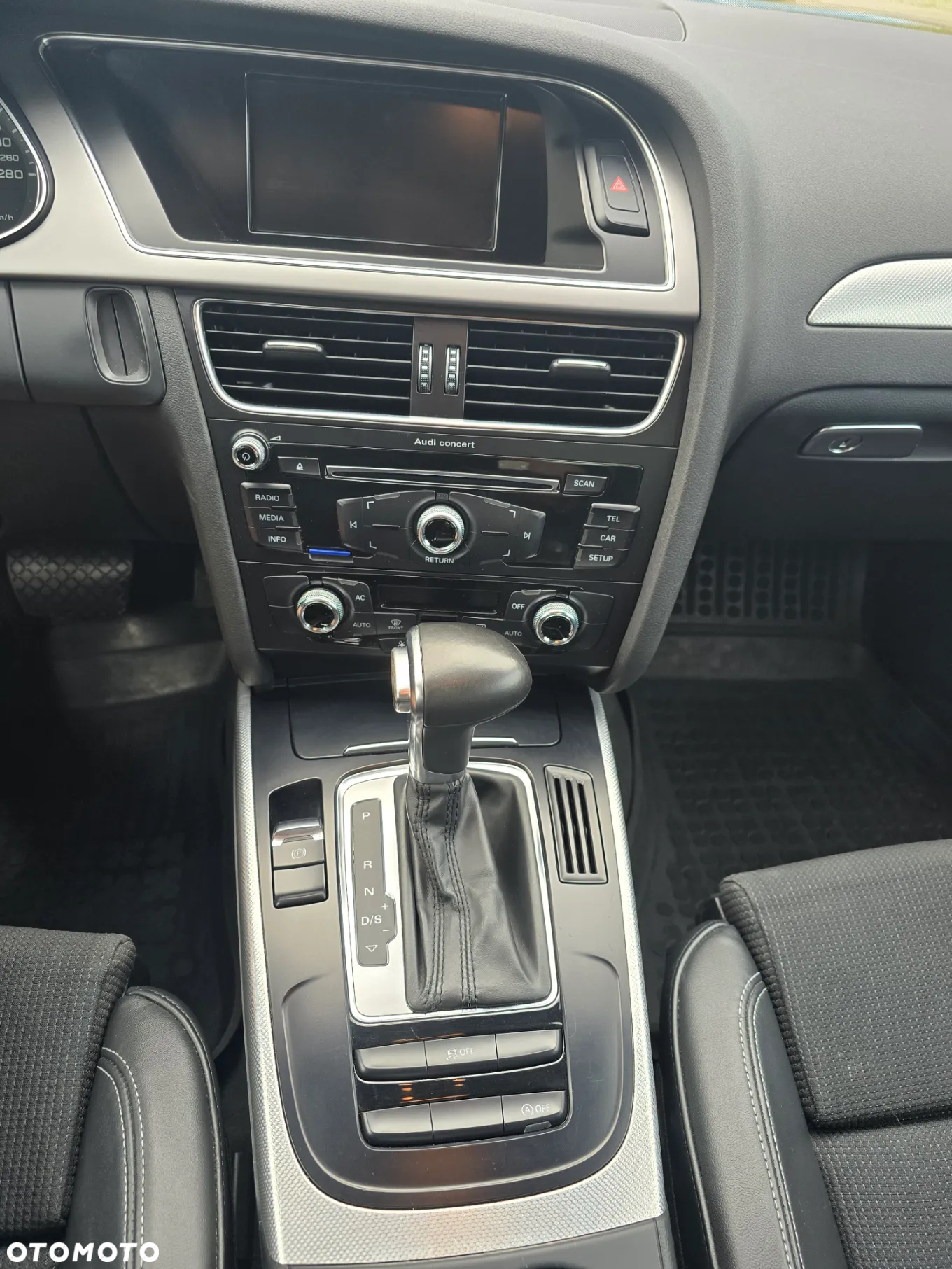 Audi A4 2.0 TDI Multitronic - 14