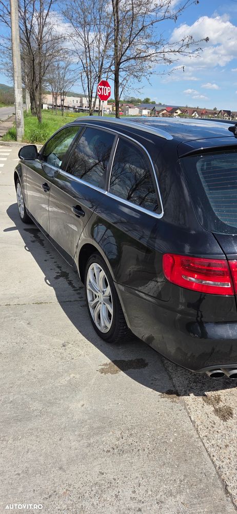Audi A4 - 4