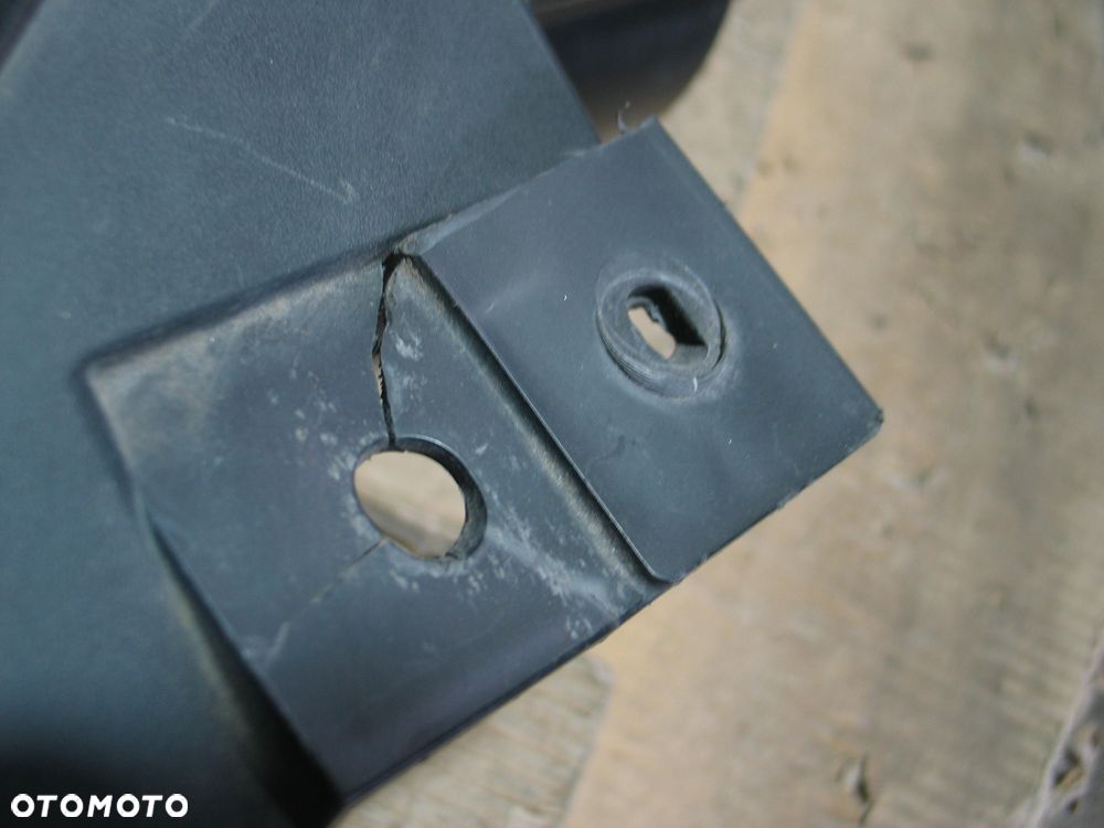 lampa przod kia rio 4 IV 16r.- 92102-H8 europa - 13