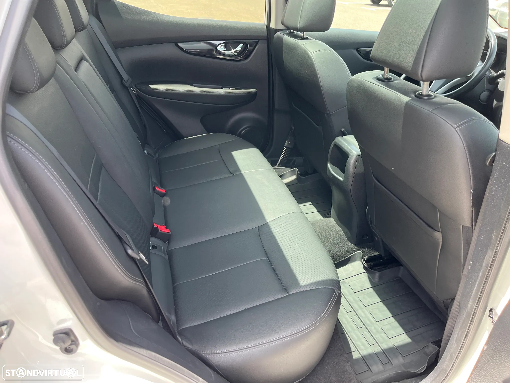 Nissan Qashqai 1.5 dCi Tekna Premium - 18