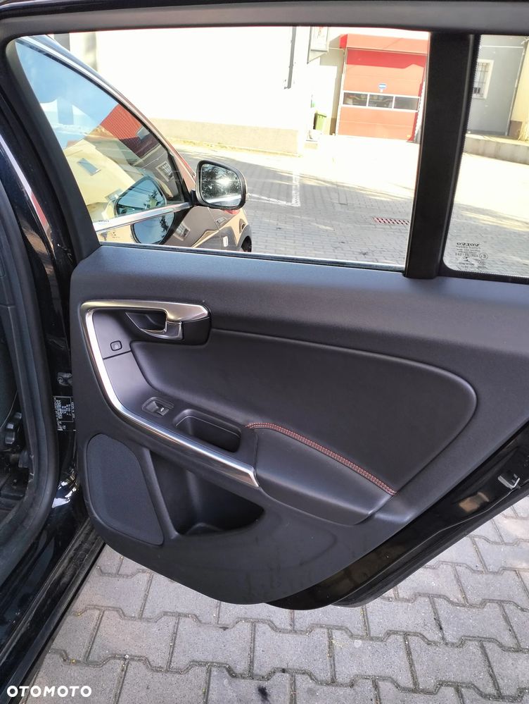 Volvo V60 D2 Geartronic Powershift Ocean Race - 4