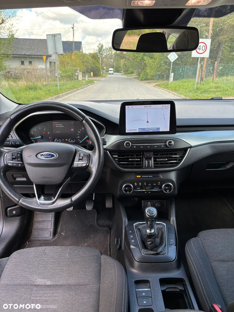 Ford Focus SW 1.0 EcoBoost S&S ACTIVE STYLE - 10