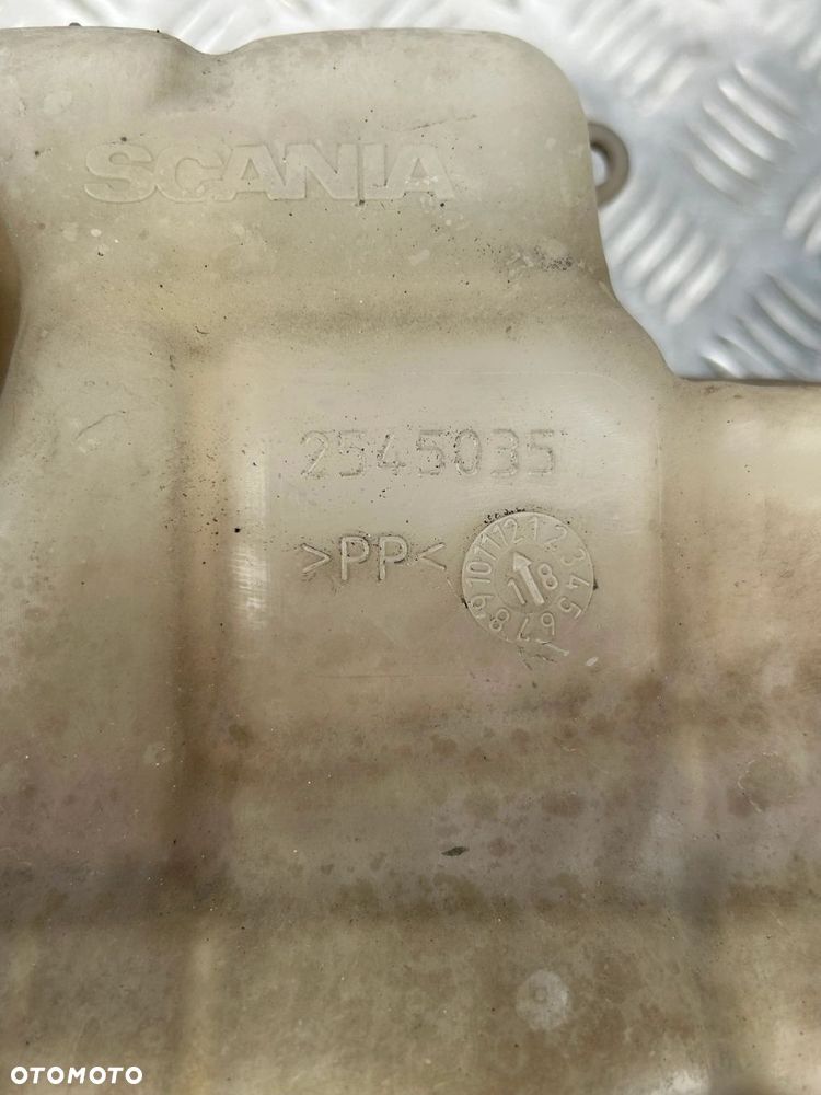 ZBIORNICZEK WYRÓWNAWCZY PŁYNU CHŁODZĄCEGO SCANIA NTG NOWY MODEL - 2