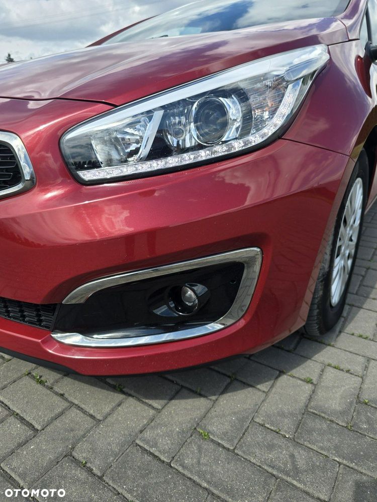 Kia Ceed - 7