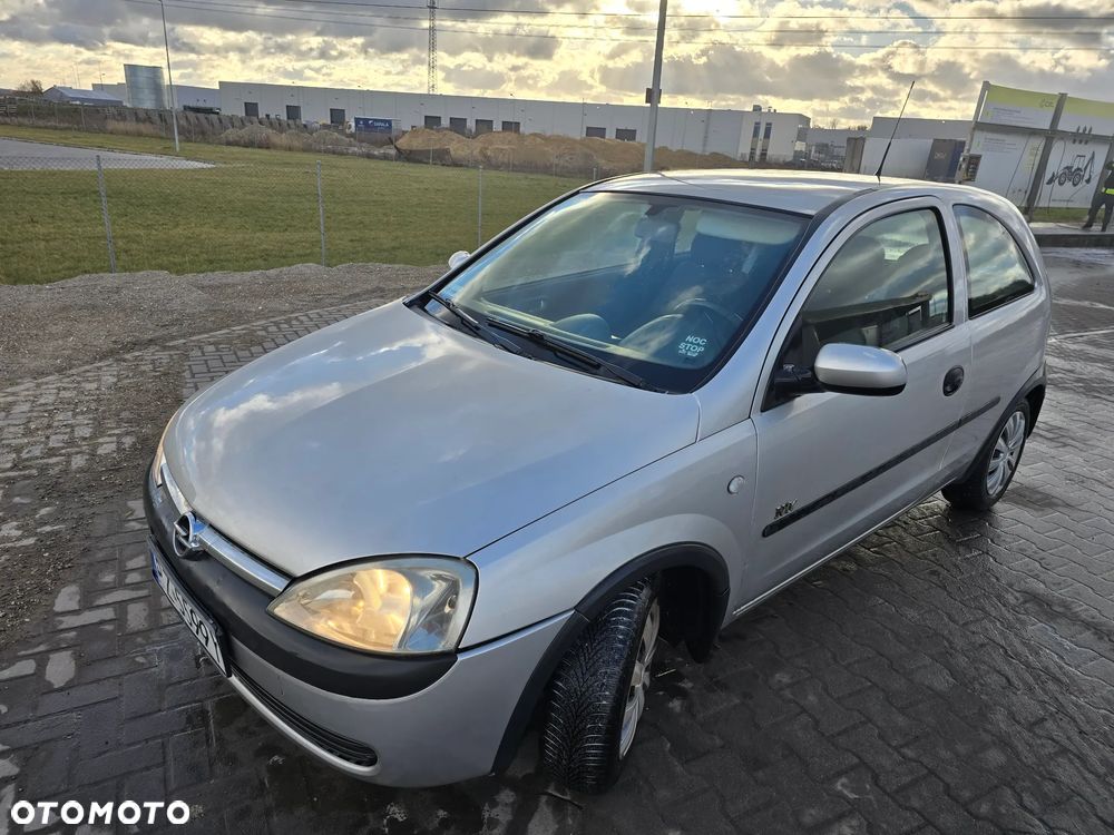 Opel Corsa 1.2 16V - 4