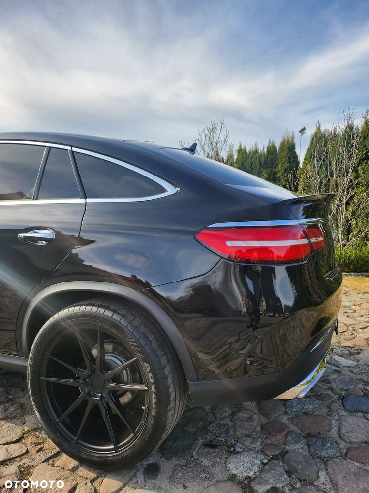 Mercedes-Benz GLE - 2