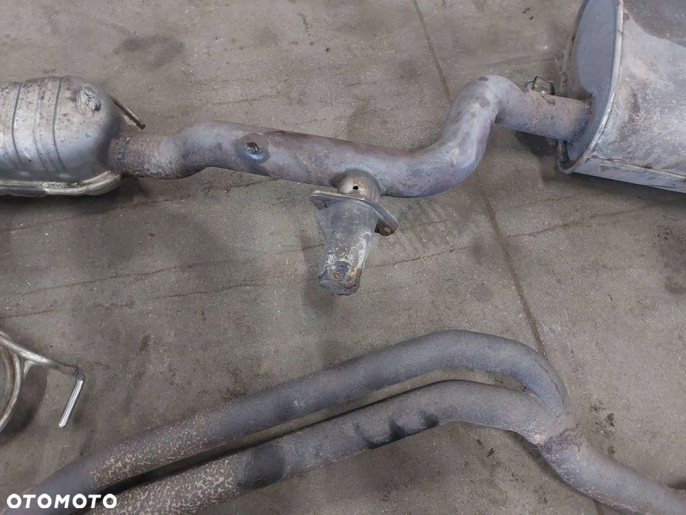 TŁUMIK WYDECH KOŃCOWY + ŚRODKOWY BMW E39 520i 2.0 20V M52 - 3