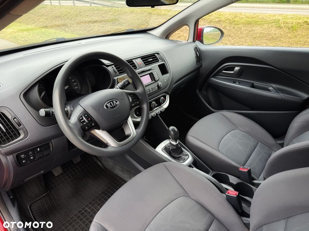 Kia Rio 1.1 crdi L - 6