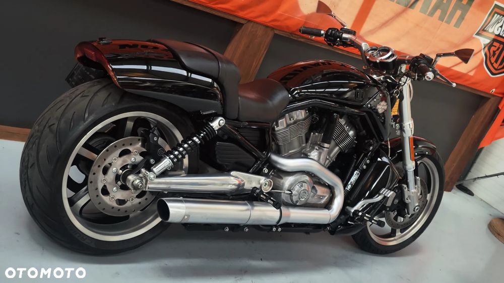 Harley-Davidson V-Rod Muscle - 3