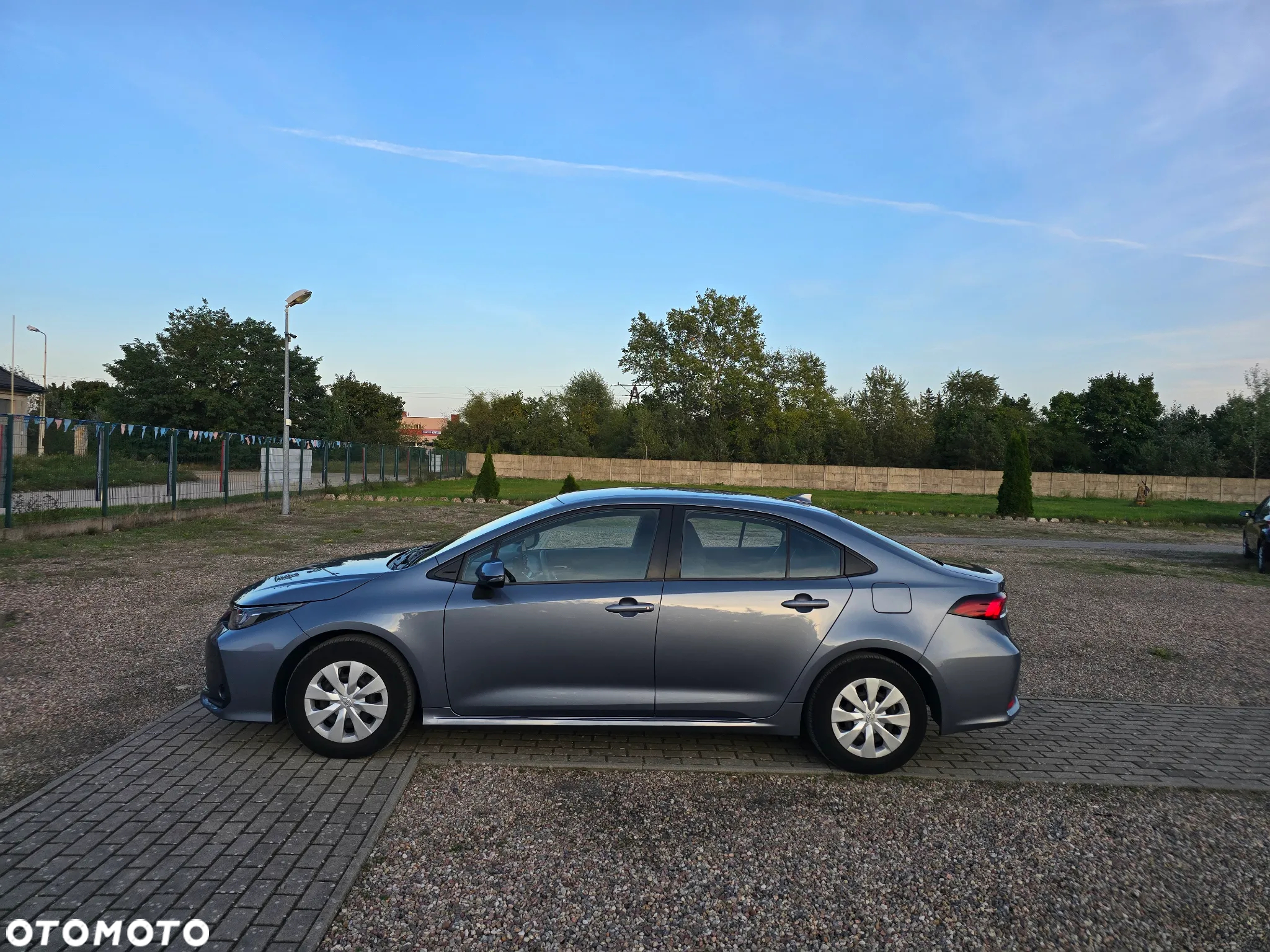 Toyota Corolla 1.6 Active - 10
