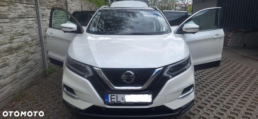Nissan Qashqai 1.3 DIG-T N-Connecta - 4