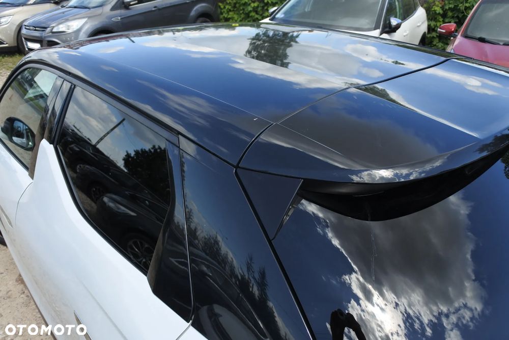 DS Automobiles DS 3 Crossback 1.2 PureTech Performance Line + - 26