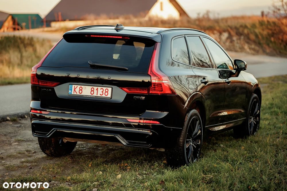 Volvo XC 60 B5 B AWD Plus Black Edition - 15