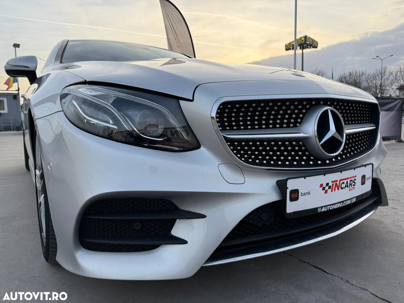 Mercedes-Benz E - 11