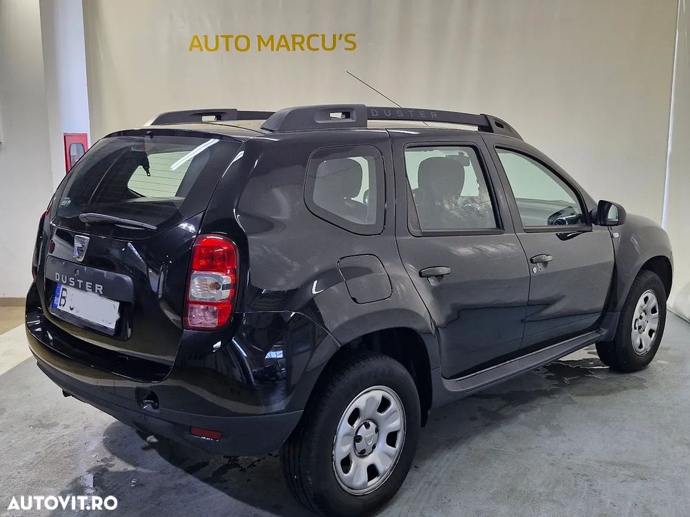 Dacia Duster 1.5 dCi 4x4 Laureate - 2