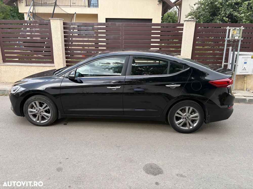 Hyundai Elantra 1.6 MPi Comfort - 5