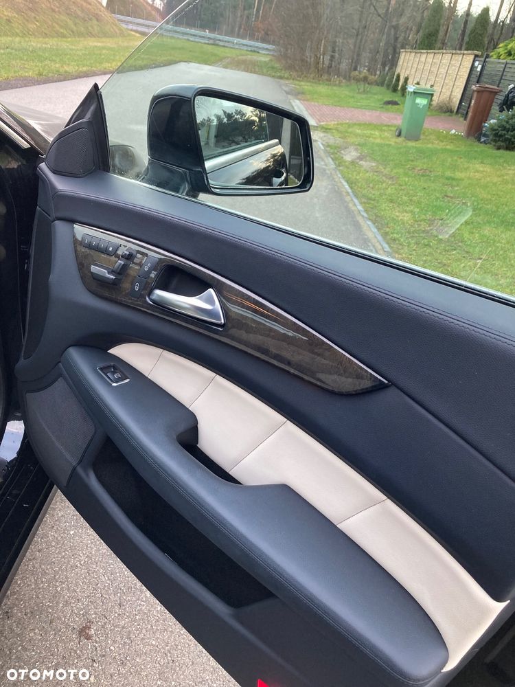 Mercedes-Benz CLS - 28