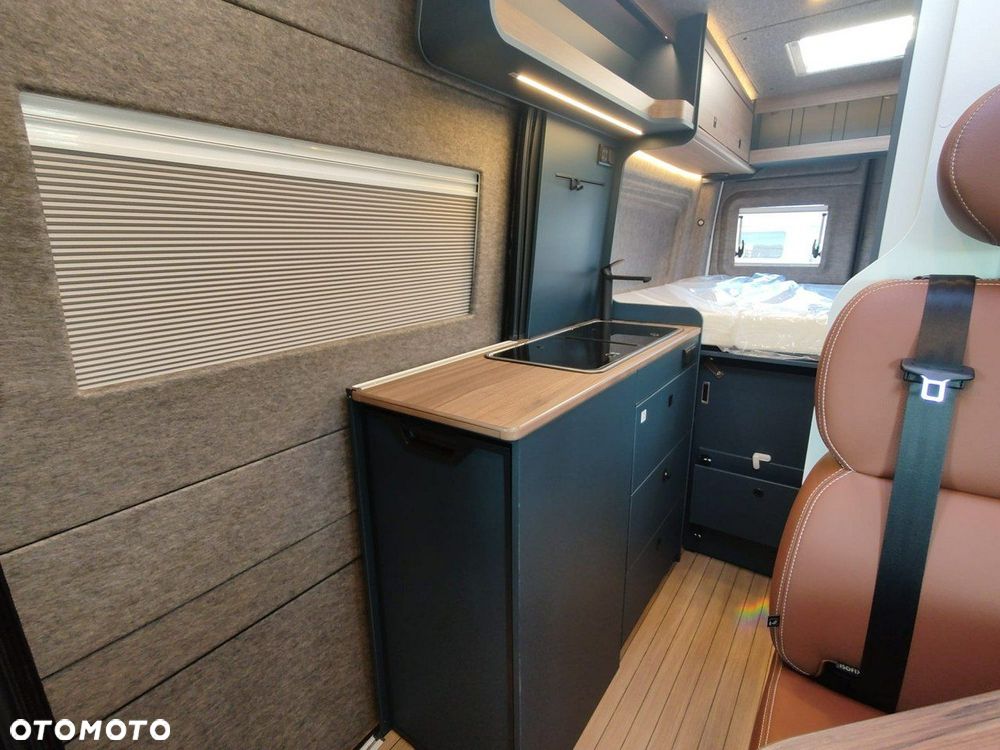 Hymer-Eriba Eriba Car 600 kampervan na bazie VW, marki premium ERIBA CAR - 14
