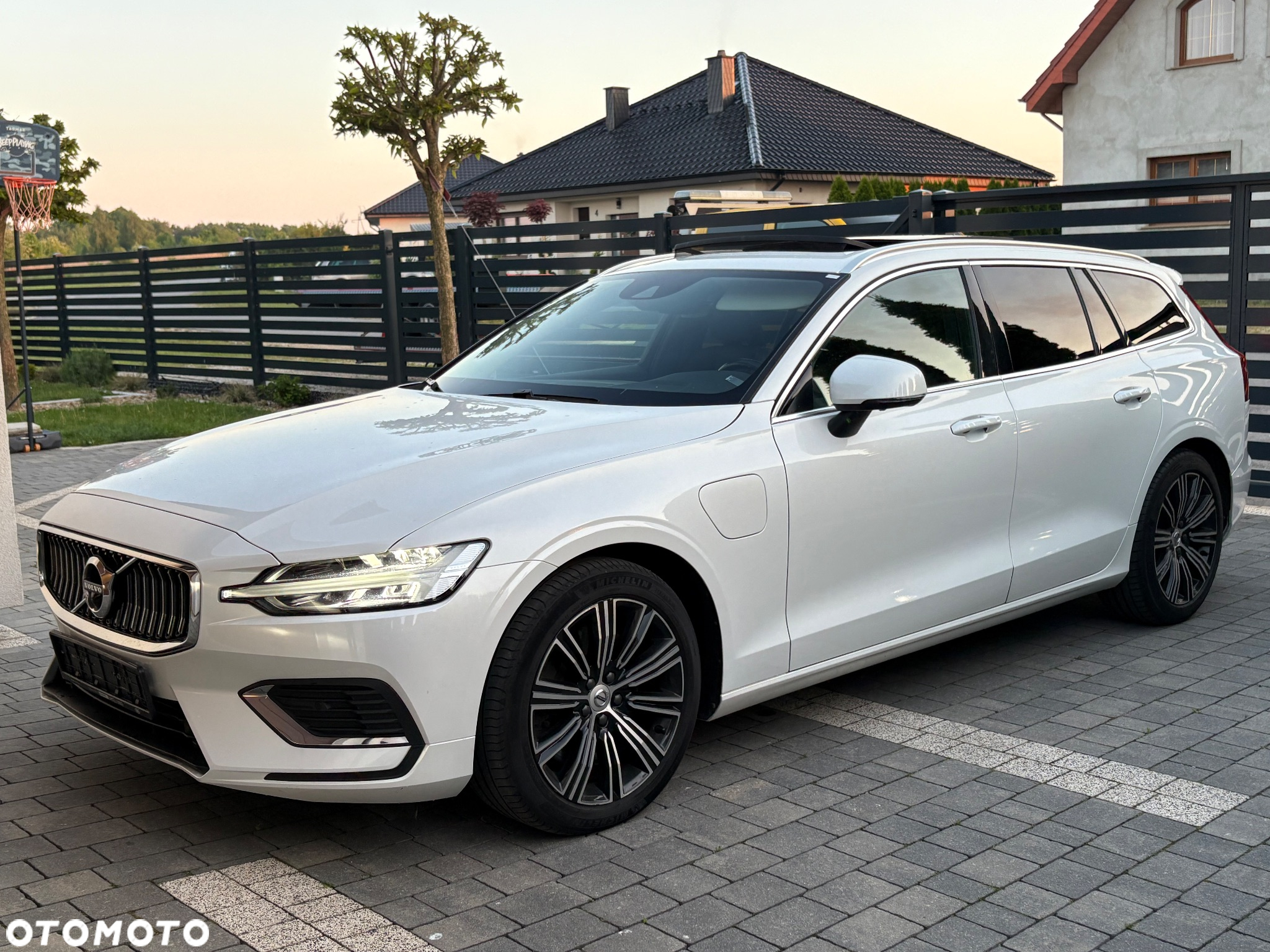 Volvo V60 T6 AWD Recharge Geartronic Inscription - 6